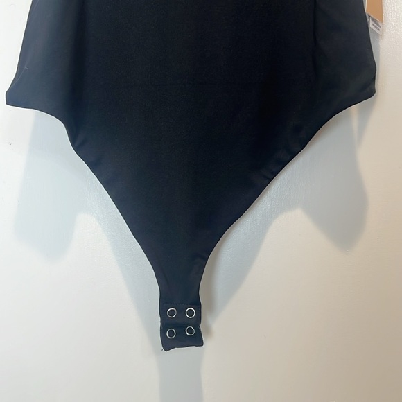 Madden NYC Black High-Neck Bodysuit size small. NWT! - Picture 3 of 8
